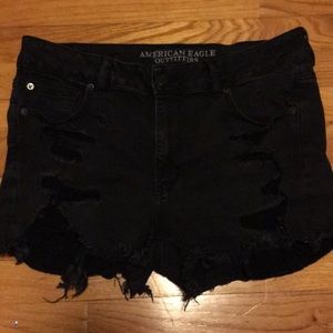 American Eagle ripped black shorts